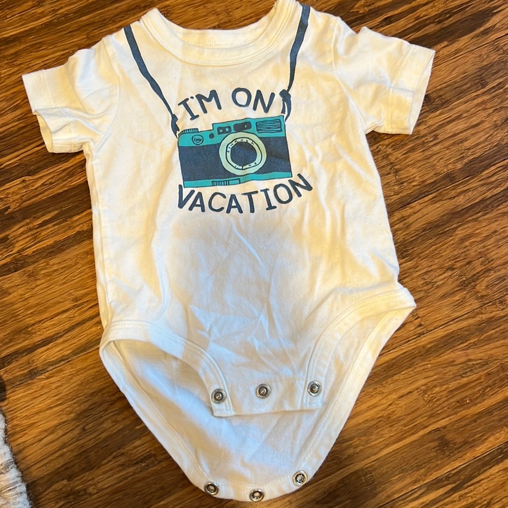 I’m on vacation onesie